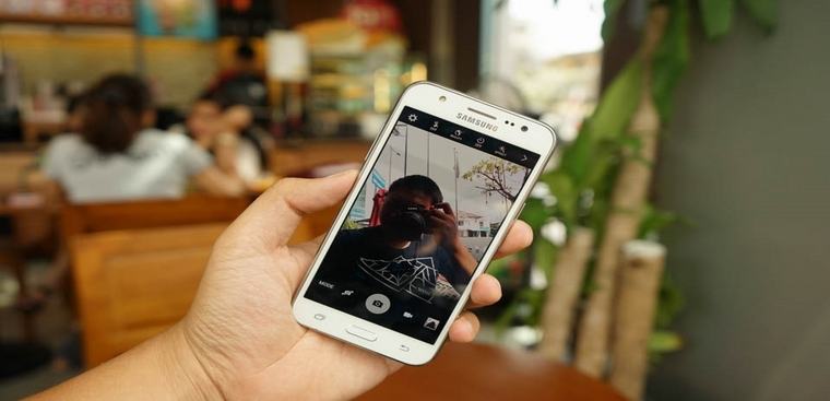 Samsung Galaxy J5