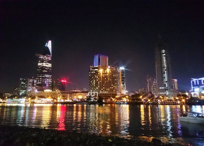 5 smartphone cao cấp có camera khủng