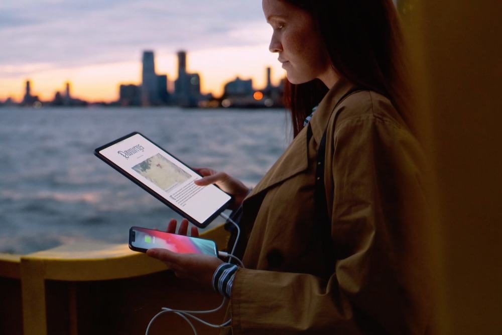 Sạc bằng iPad hoặc MacBook