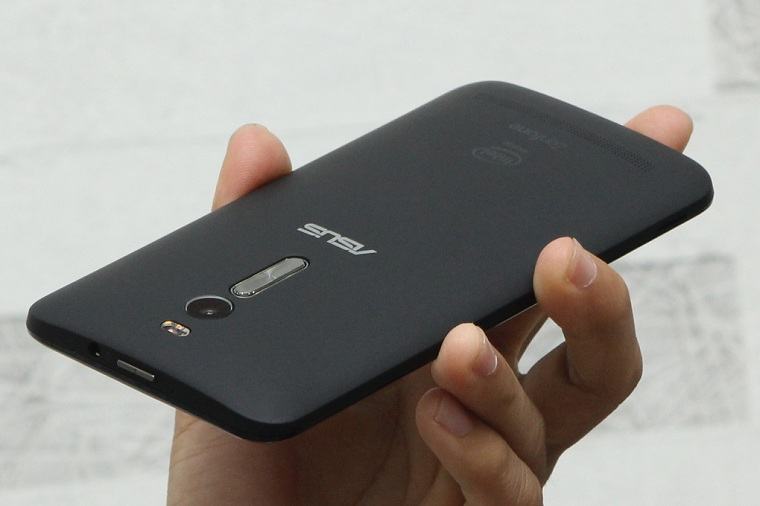 Asus Zenfone 2 1,8 GHz / 2 G / 16 G ZE550ML
