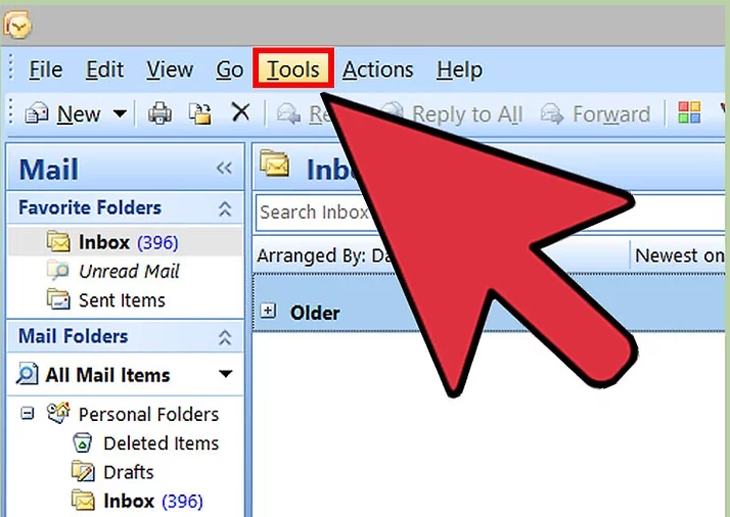 Mở ứng dụng Outlook.  Nhấp vào Tệp và chọn Thông tin