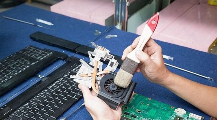Quạt laptop bị ồn, nguyên nhân và cách khắc phục