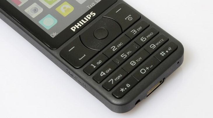 Top 4 điện thoại cơ bản có dung lượng pin lớn