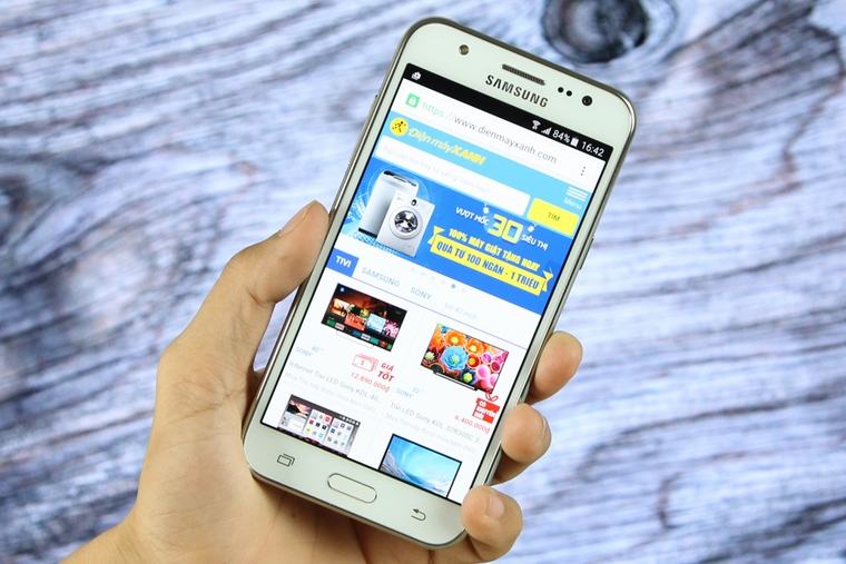Galaxy J5