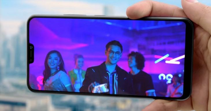 Điện thoại 5 camera trước cực siêu mạng