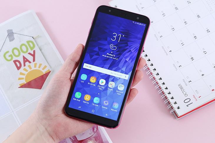 Samsung Galaxy J4 + 