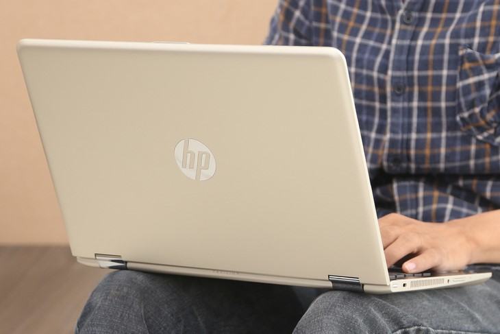 Top 5 máy tính xách tay màn hình cảm ứng từ giá thấp đến cao
