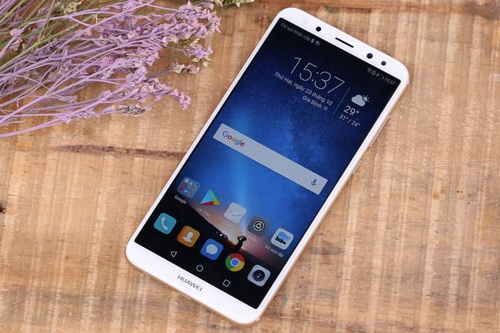 Top điện thoại cho bố mẹ đi nghỉ lễ Vu Lan