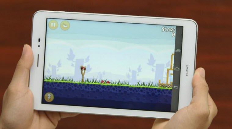 Màn hình 8 inch cho chất lượng xem tốt