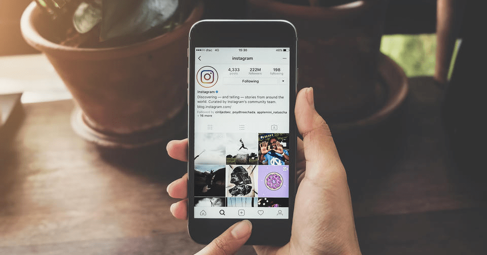 Chia sẻ ảnh GIF trên Instagram