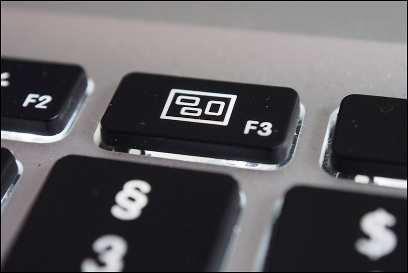 Một số máy tính xách tay HP khác có công tắc bật / tắt đèn nền bàn phím được tích hợp vào phím F3